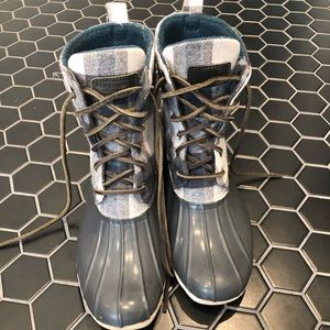 Women’s Saltwater plaid duckboot